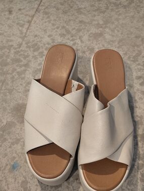 Women's White Slip-On Crisscross Wedge Sandals NEW
